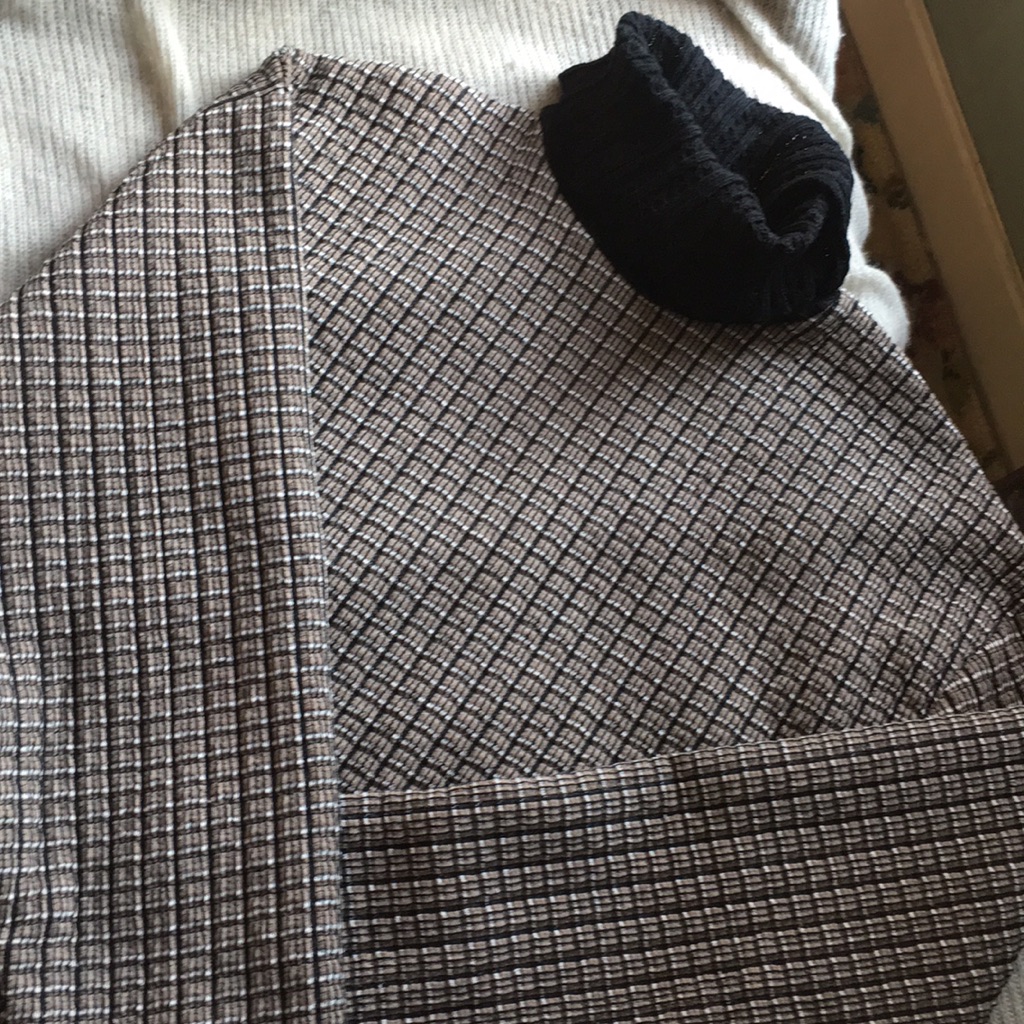 Zara Sweater Brand New Collection